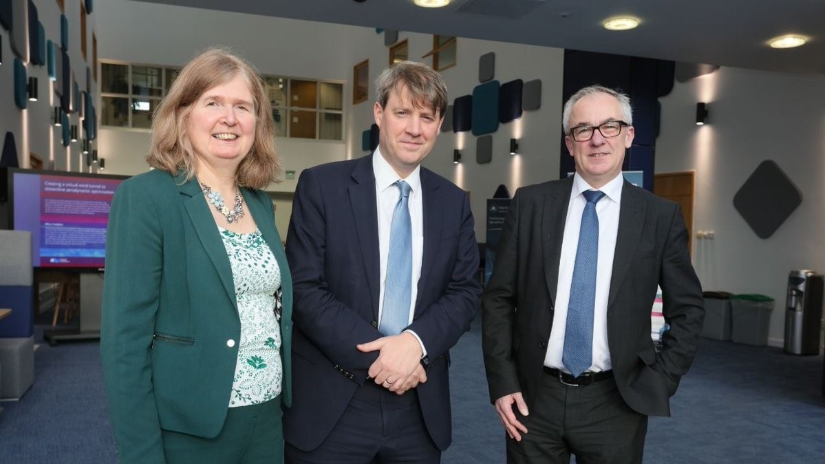 Chris Skidmore (centre), Minister of State for Universities, Science, Research and Innovation met with Professor Mark Thomson (right), Executive Chair of STFC and Alison Kennedy (left), Director of the Hartree Centre.