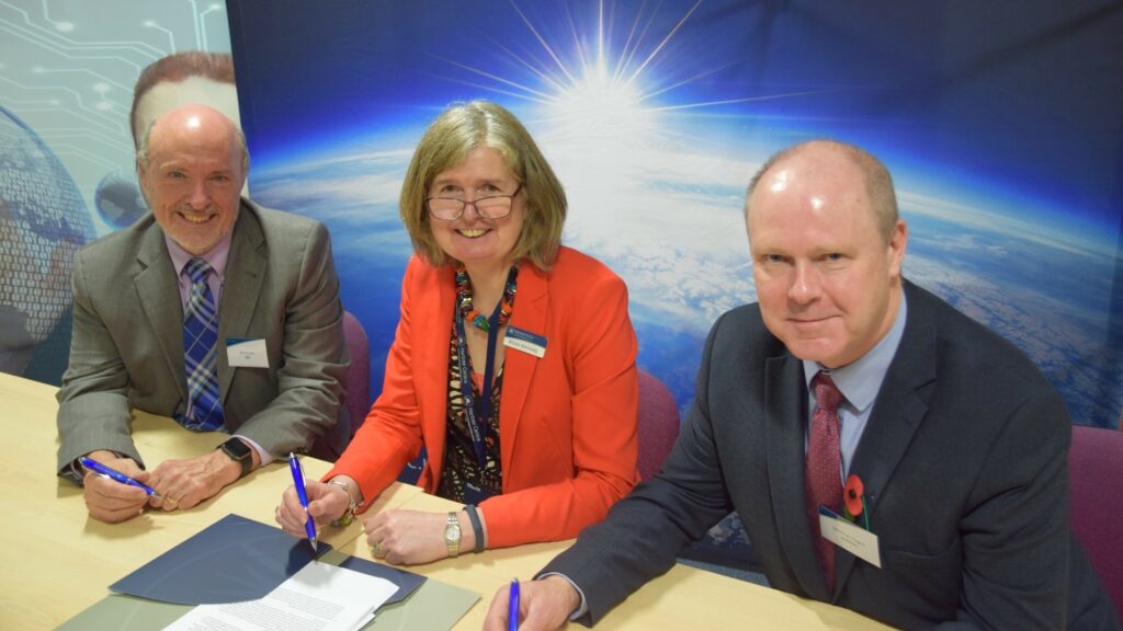 Kirk Jordan (IBM Research), Alison Kennedy (STFC Hartree Centre) and Jon Hague (Unilever) at the signing of the three-way Joint Development Agreement. ​